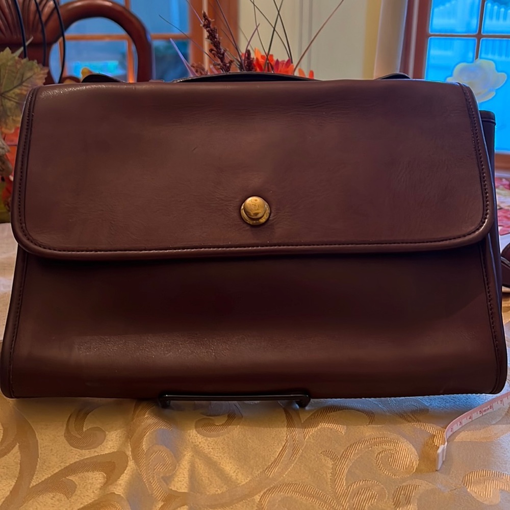 Chocolate brown vintage coach bag